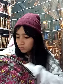 Arielle lov online show from April 2026 07:40:02 PM