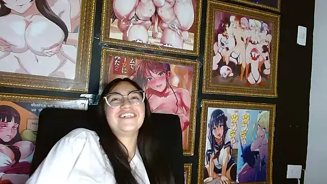 Arielle lov online show from March 2025 05:49:01 PM