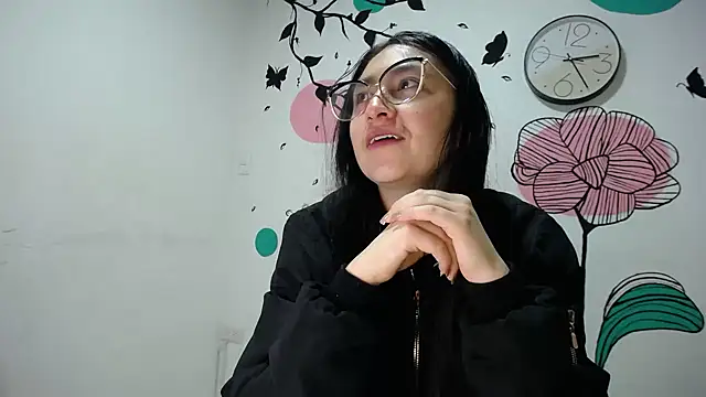 Arielle lov online show from February 2025 11:36:02 AM