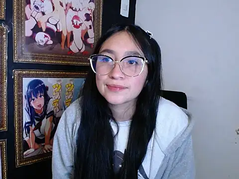 Arielle lov online show from February 2025 03:47:02 AM