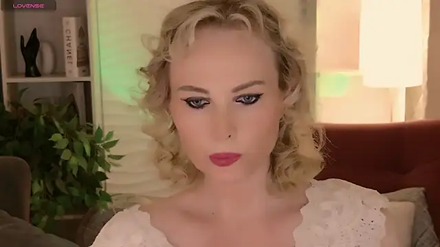 Sandra Kind online show from June 2026 05:24:01 AM