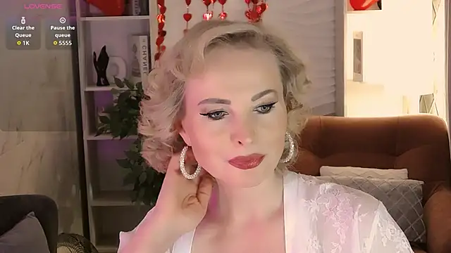 Sandra Kind online show from February 2026 05:47:01 AM