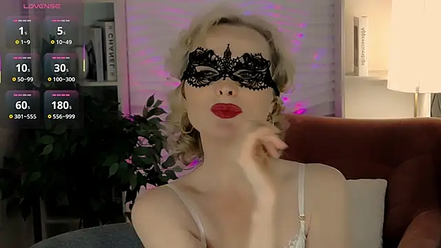 Sandra Kind online show from October 2025 06:02:02 AM