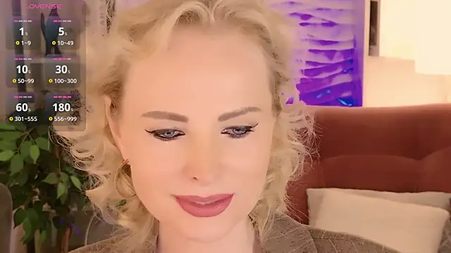 Sandra Kind online show from June 2026 05:29:02 AM