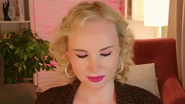 Sandra Kind online show from May 2026 06:55:01 AM