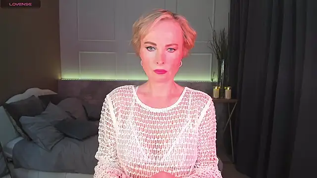 Sandra Kind online show from March 2025 05:29:02 AM