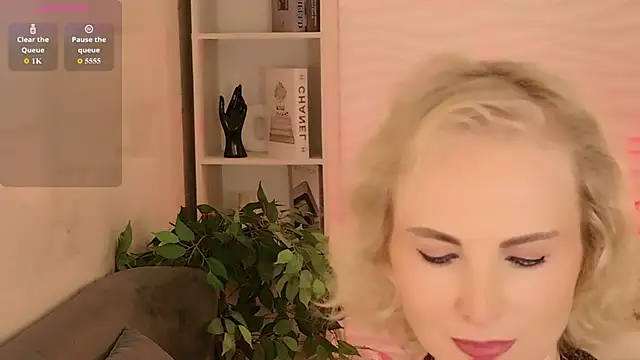 Sandra Kind online show from May 2026 05:46:01 AM