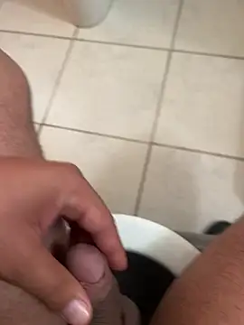 Snapshot of mrarjis chatting on February 2025 06:09:02 AM mrarjis online show from February 2025 06:09:02 AM