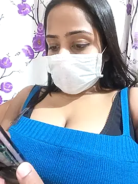 COZY ROZI online show from October 2025 05:47:01 PM