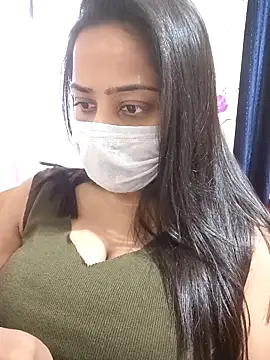 COZY ROZI online show from November 2025 12:04:02 PM