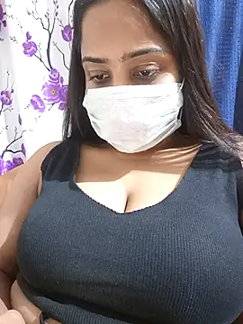 COZY ROZI online show from October 2025 04:37:02 PM