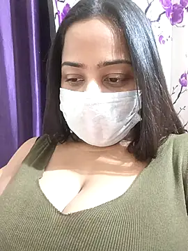 COZY ROZI online show from October 2025 08:00:01 PM