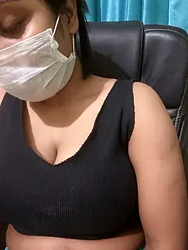 COZY ROZI online show from November 2025 06:12:02 PM