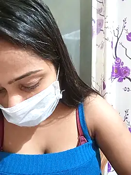 COZY ROZI online show from November 2025 04:12:01 PM