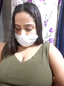 COZY ROZI online show from November 2025 03:16:02 PM