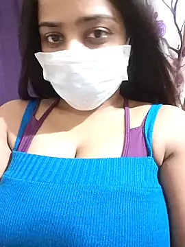 COZY ROZI online show from October 2025 05:33:02 PM