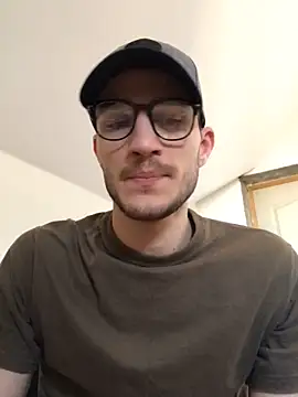 yoyoboy988 online show from March 2025 12:41:01 PM