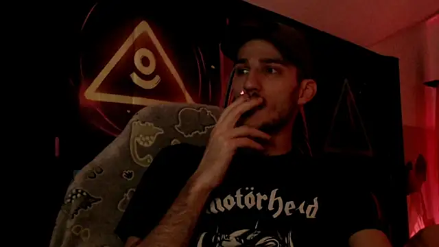 yoyoboy988 online show from December 2025 03:25:01 PM