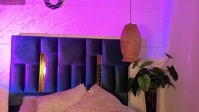 Susana Williamss online show from February 2026 08:52:01 PM