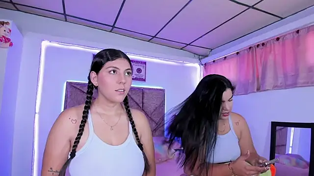 Snapshot of Cristal_Smith20 chatting on September 2025 07:35:02 PM Cristal Smith20 online show from September 2025 07:35:02 PM