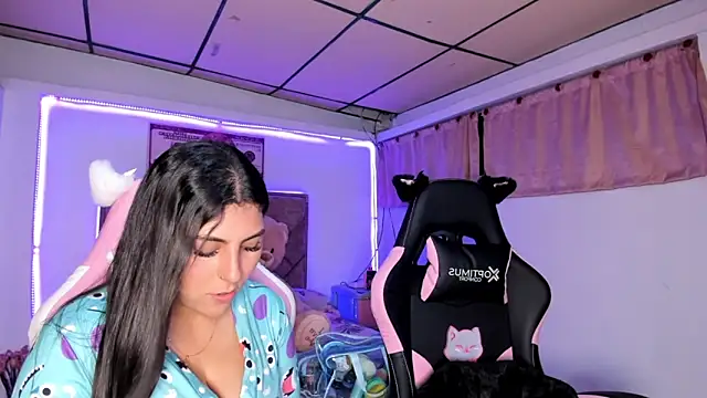 Cristal Smith20 online show from March 2026 12:26:01 AM