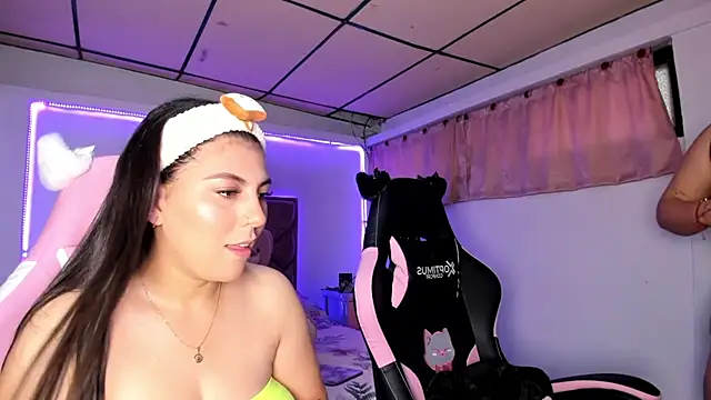 Cristal Smith20 online show from March 2026 12:21:01 PM