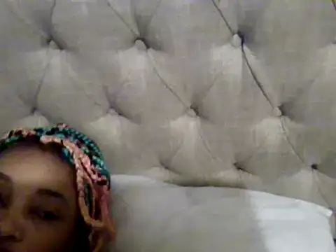 Snapshot of Louna45dv chatting on March 2025 12:39:01 AM Louna45dv online show from March 2025 12:39:01 AM