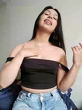 Nat XxX online show from February 2025 08:18:01 PM