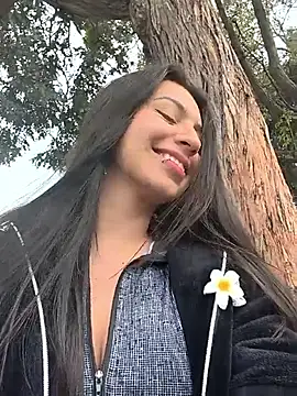 Nat XxX online show from December 2025 08:13:01 PM