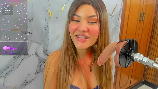 Snapshot of jess_ackerman chatting on September 2025 11:39:02 AM jess ackerman online show from September 2025 11:39:02 AM