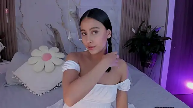 miss martiina online show from November 2025 02:11:02 AM