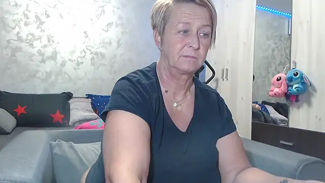 RosesandLillies online show from March 2026 05:53:02 PM