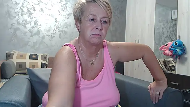 RosesandLillies online show from October 2025 03:02:01 PM