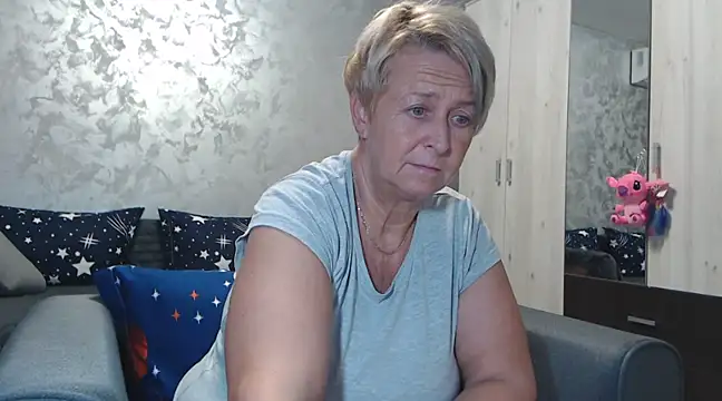 RosesandLillies online show from February 2025 05:05:02 PM