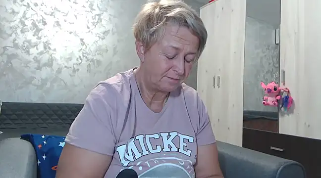 RosesandLillies online show from February 2025 05:46:02 PM