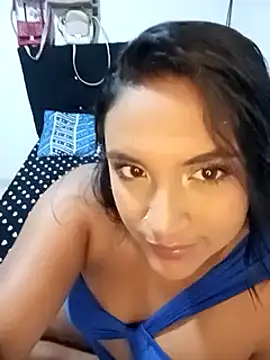 victoria roussee online show from February 2025 10:52:02 PM