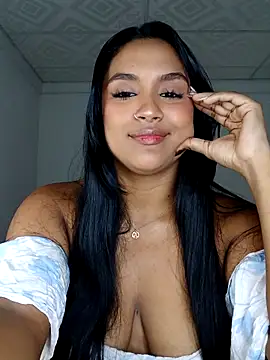 victoria roussee online show from October 2025 03:41:01 AM