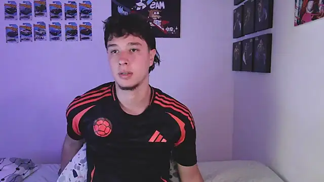 jack walker190 online show from April 2026 05:47:01 AM