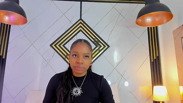 Snapshot of EmilyDiaaz chatting on October 2025 12:06:02 PM EmilyDiaaz online show from October 2025 12:06:02 PM
