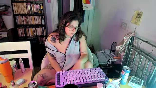 Snapshot of Rosiee69_ chatting on November 2025 09:29:01 PM Rosiee69 online show from November 2025 09:29:01 PM