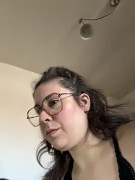 Snapshot of Rosiee69_ chatting on March 2025 04:39:02 PM Rosiee69  online show from March 2025 04:39:02 PM
