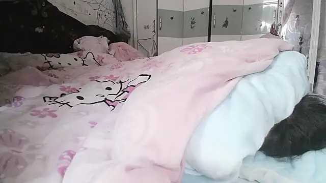 hebe-02 online show from November 2025 01:28:02 AM