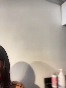 Emily-teen online show from March 2025 07:55:02 PM