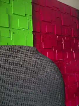 Emily-teen online show from January 2026 08:23:01 PM