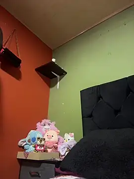 Emily-teen online show from February 2026 08:31:02 PM