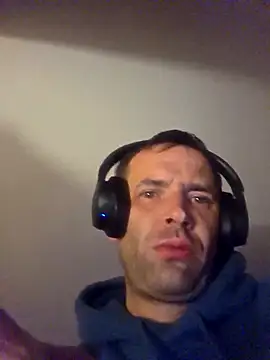 Nidge251 online show from September 2025 05:03:02 AM