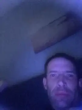 Nidge251 online show from November 2025 04:27:01 AM