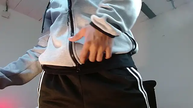 AngelHil online show from April 2026 02:08:02 AM