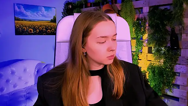 JenniferGraces online show from October 2025 08:46:03 AM