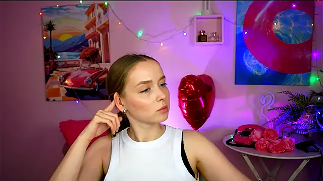 JenniferGraces online show from February 2025 02:27:02 PM